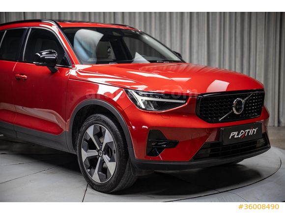 2023 VOLVO XC40 1.5 T2 PLUS DARK