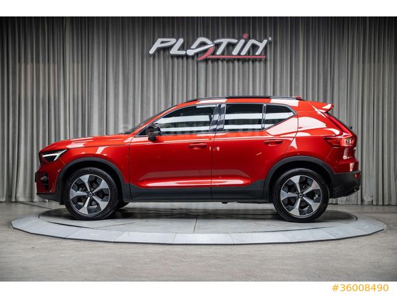 2023 VOLVO XC40 1.5 T2 PLUS DARK