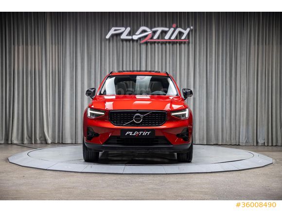 2023 VOLVO XC40 1.5 T2 PLUS DARK