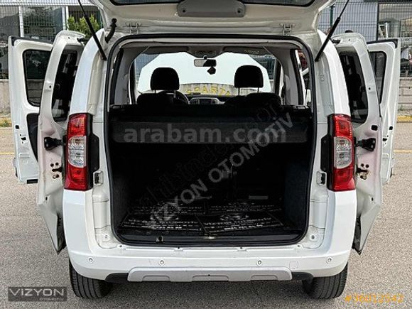 HATASIZ BOYASIZ OTOMOBİL RUHSATLI 2017 MODEL 1.3 PREMİO