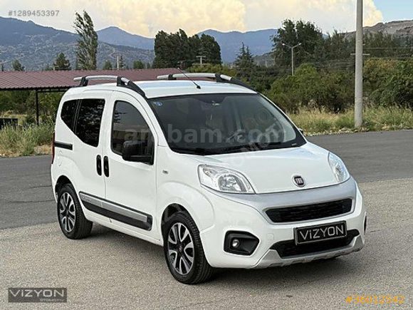 HATASIZ BOYASIZ OTOMOBİL RUHSATLI 2017 MODEL 1.3 PREMİO