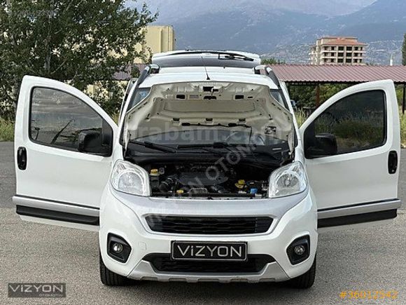 HATASIZ BOYASIZ OTOMOBİL RUHSATLI 2017 MODEL 1.3 PREMİO