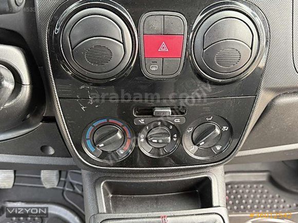 HATASIZ BOYASIZ OTOMOBİL RUHSATLI 2017 MODEL 1.3 PREMİO
