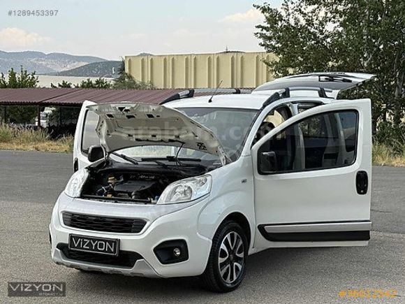 HATASIZ BOYASIZ OTOMOBİL RUHSATLI 2017 MODEL 1.3 PREMİO