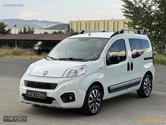 HATASIZ BOYASIZ OTOMOBİL RUHSATLI 2017 MODEL 1.3 PREMİO