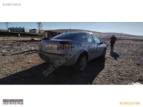 2005 MODEL 1.5 DCI CAM TAVAN ÇEKME BELGELİ RENAULT MEGANE