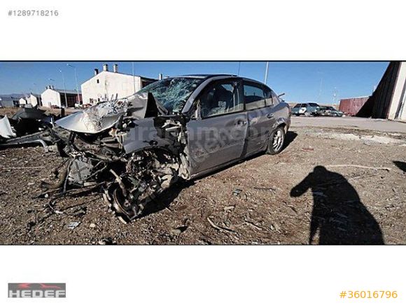 2005 MODEL 1.5 DCI CAM TAVAN ÇEKME BELGELİ RENAULT MEGANE