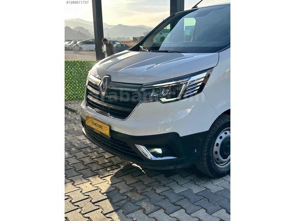HATASIZ/BOYASIZ/DÜŞÜK/KM/RENAULT/TRAFİC/%20 FATURALI