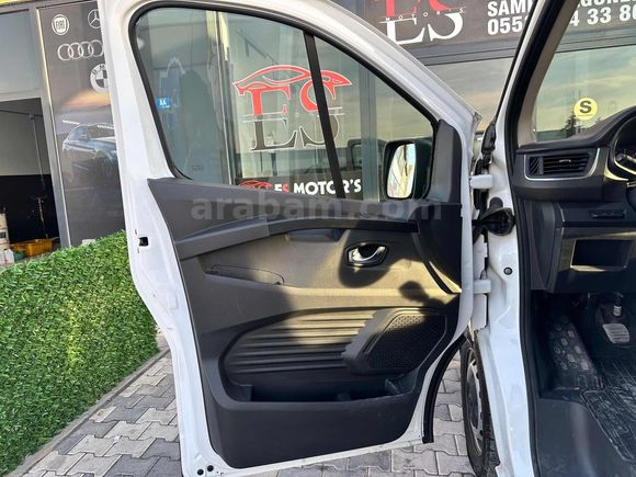 HATASIZ/BOYASIZ/DÜŞÜK/KM/RENAULT/TRAFİC/%20 FATURALI