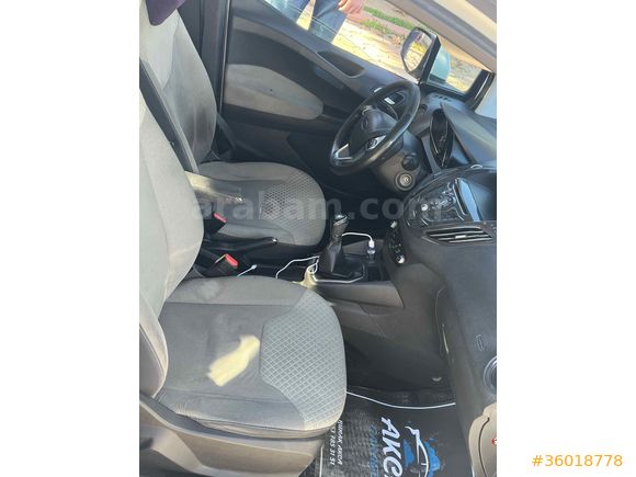 Sahibinden Ford Tourneo Courier 1.5 TDCi Titanium 2018 Model 