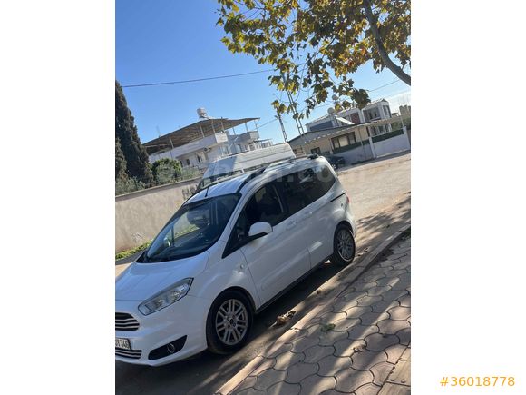 Sahibinden Ford Tourneo Courier 1.5 TDCi Titanium 2018 Model 