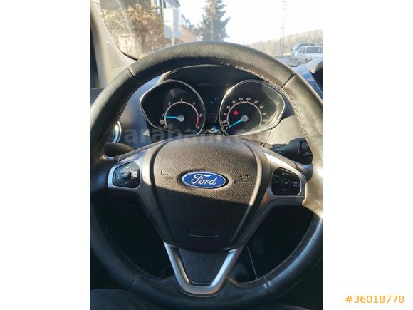 Sahibinden Ford Tourneo Courier 1.5 TDCi Titanium 2018 Model 