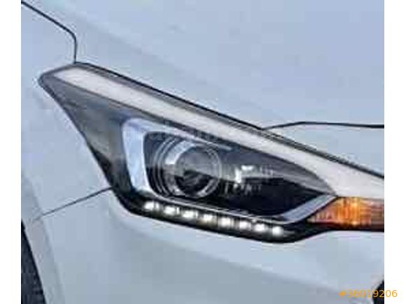 Sahibinden Hyundai i20 1.2 MPI Style 2015 Model 