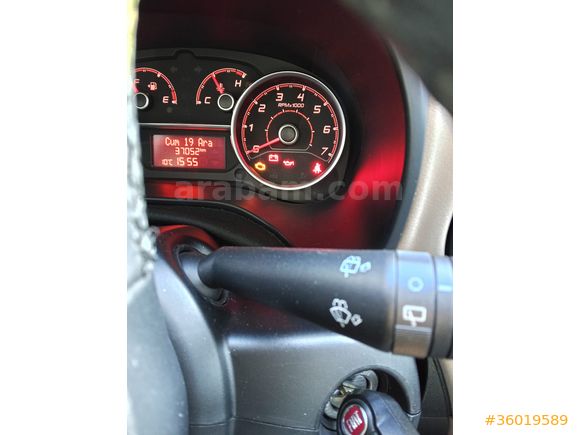 Sahibinden DEĞİŞENSİZ VE BOYASIZ Fiat Doblo Combi 1.3 Multijet Premio Plus 2021 Model 