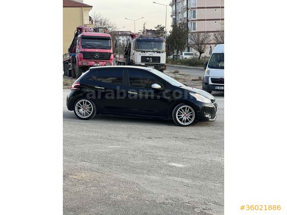 Acil satılık Peugeot 208 1.4 HDi Access 2012 Model 