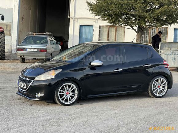 Acil satılık Peugeot 208 1.4 HDi Access 2012 Model 