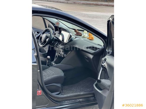 Acil satılık Peugeot 208 1.4 HDi Access 2012 Model 