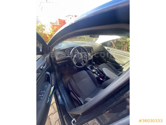 Sahibinden Renault Megane 1.3 TCe Touch 2020 Model 