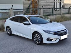 GALERİ BEYAZDAN 2017  Civic 1.6 i-VTEC OTOMATİK Eco Executive  HATASIZ  FULL