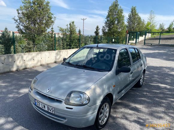 13 yıllık Sahibinden Renault Clio 1.4 RNA 2001 Model