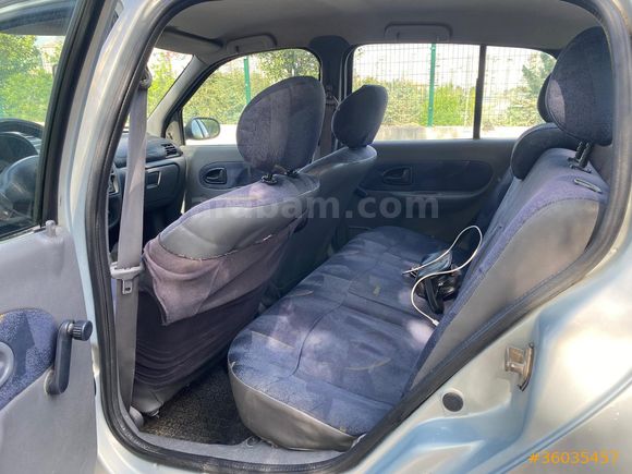 13 yıllık Sahibinden Renault Clio 1.4 RNA 2001 Model
