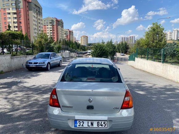 13 yıllık Sahibinden Renault Clio 1.4 RNA 2001 Model