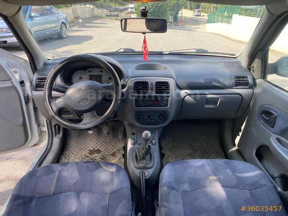 13 yıllık Sahibinden Renault Clio 1.4 RNA 2001 Model