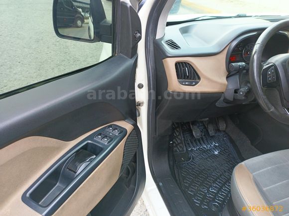Galeriden Fiat Doblo Combi 1.6 Multijet Premio Plus 2016 Model İstanbul