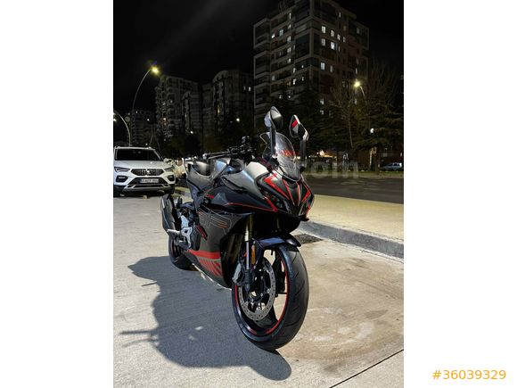 CFmoto 450SR 