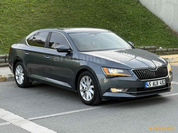 Sahibinden Skoda SuperB 1.6 TDI Style 2018 Model  140.000 km Füme