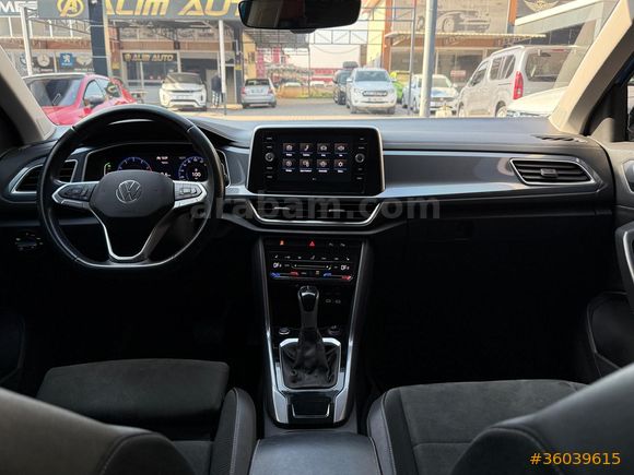Çift Renk T-Roc 1.5 TSI Style 2023 ÇIKIŞLI Adana