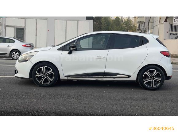 DEĞİŞENSİZ Renault Clio 1.5 dCi Touch 2014 AKCAN OTOMOTİV 