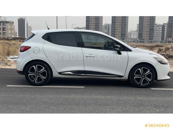 DEĞİŞENSİZ Renault Clio 1.5 dCi Touch 2014 AKCAN OTOMOTİV 