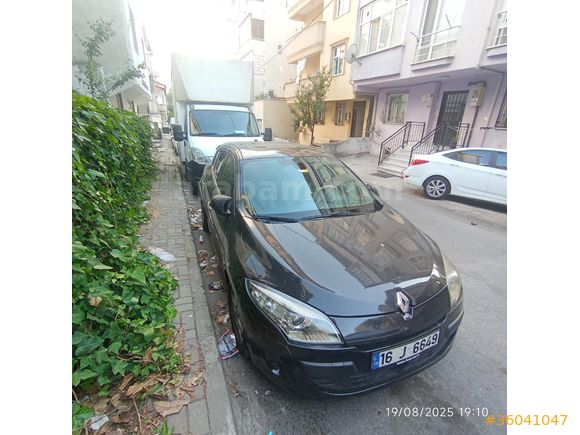 Sahibinden Renault Megane 1.5 dCi Privilege 2010 Model