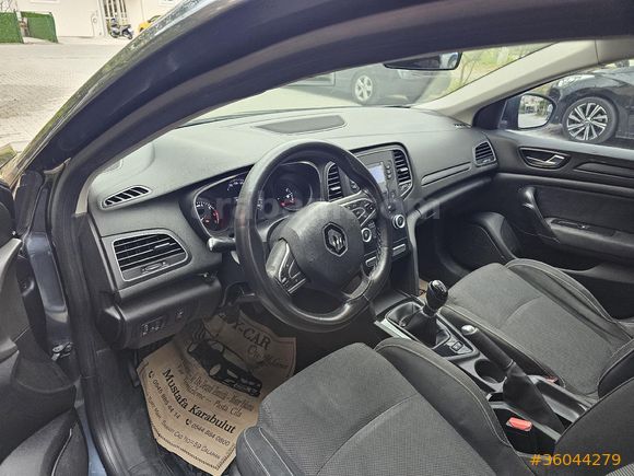 SAHİBİNDEN 2017 RENAULT MEGANE JOY – GRİ TİTANYUM – BAKIMLI-EXPERTİZ RAPORLU