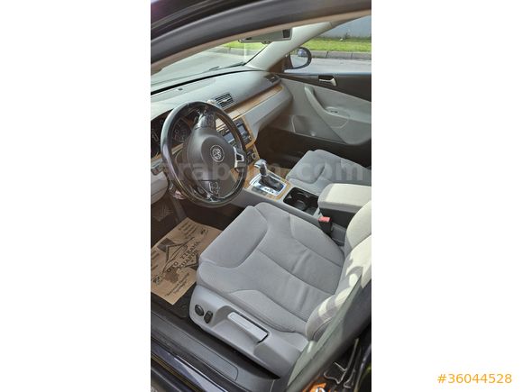 Sahibinden sunrooflu Volkswagen Passat Variant 1.4 TSi Comfortline 2011 Model