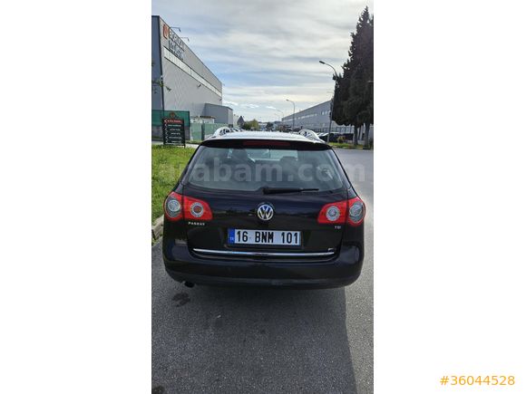 Sahibinden sunrooflu Volkswagen Passat Variant 1.4 TSi Comfortline 2011 Model
