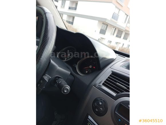 Sahibinden Renault Megane 1.5 dCi Dynamique 2005 Model
