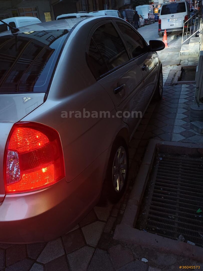 Sahibinden Hyundai Accent Era 1.5 CRDi-VGT Team 2010 Model İstanbul 128.000 km Kahverengi 2