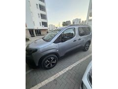 Sahibinden Peugeot Rifter 1.5 BlueHDI GT 2025 Model 