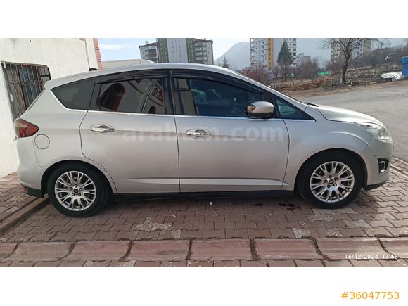 Sahibinden Ford C-Max 1.6 TDCi Titanium 2012 Model
