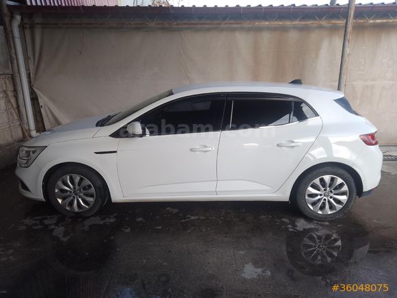 Sahibinden Renault Megane 1.6 Joy 2017 Model Afyonkarahisar