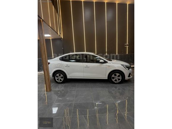 RENAULT TALIANT 1.0 T OTOMATİK 2023 MODEL