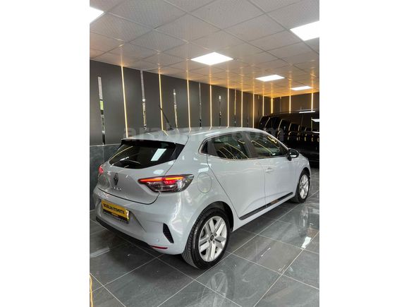 RENAULT CLİO 1.0 TCE EVOLUTION 2025 MODEL