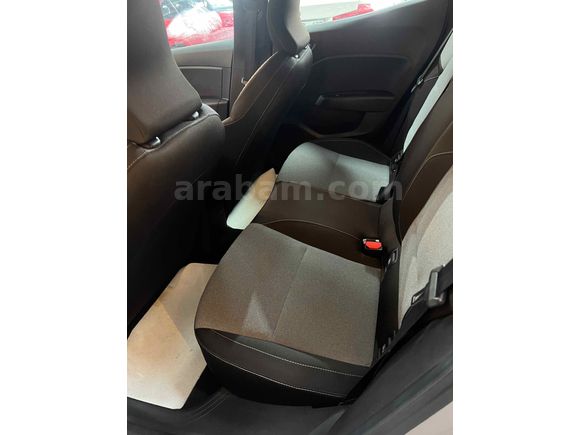 RENAULT CLİO 1.0 TCE EVOLUTION 2025 MODEL