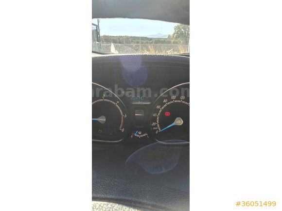Sahibinden Ford Tourneo Courier 1.6 TDCi Titanium Plus 2014 Model