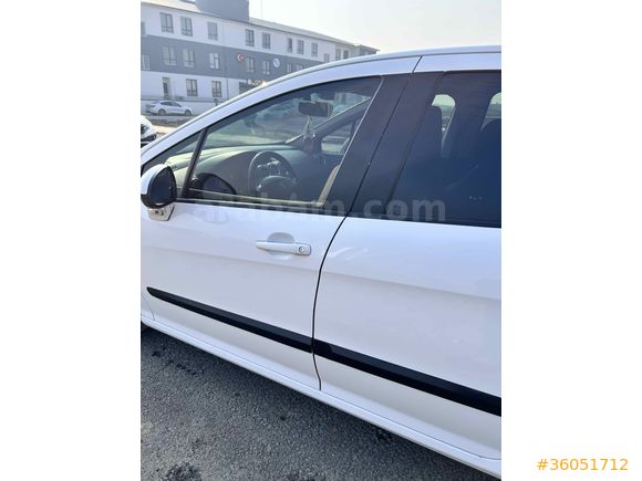 Sahibinden Peugeot 308 1.6 e-HDi Access 2012 Model 