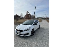Sahibinden Kia Ceed 1.6 CRDi Premium 2015 Model 