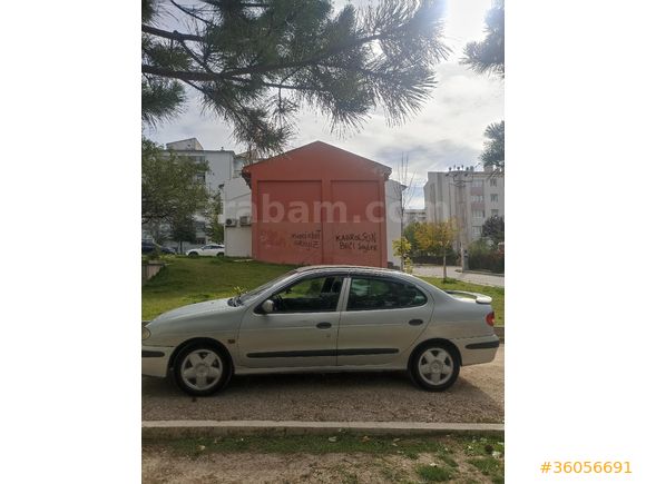 Sahibinden Renault Megane 1.6 RXT 2000 Model