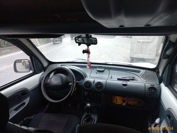 Sahibinden Renault Kangoo 1.9 D 2001 Model